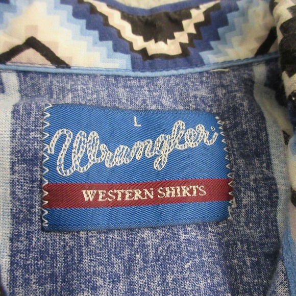 VTG Wrangler Mens Western Aztec Shirt size L Embroidered Shark‎ King Kong Gaucho - Picture 4 of 10